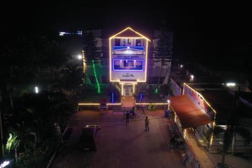 NIGHT VIEW